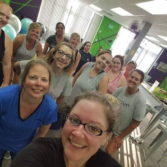 Meet your Posher, Arlene - Picture 1 of 1